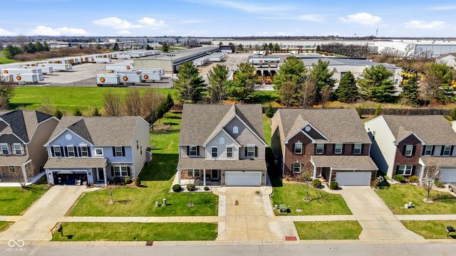 516 Dietz Drive, Greenwood, IN 46143