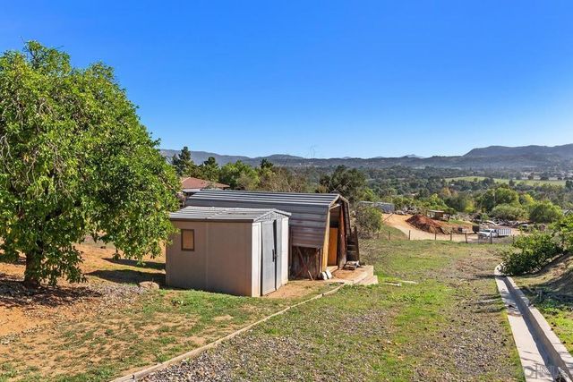 13747 49 Little Pond Rd, Valley Center, CA 92082