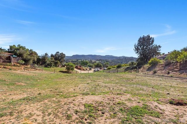 13747 49 Little Pond Rd, Valley Center, CA 92082