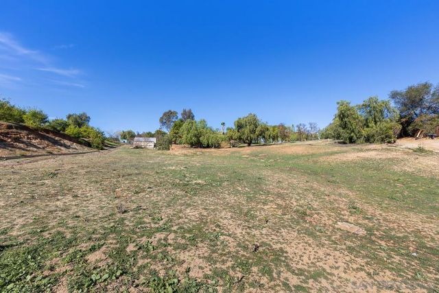 13747 49 Little Pond Rd, Valley Center, CA 92082