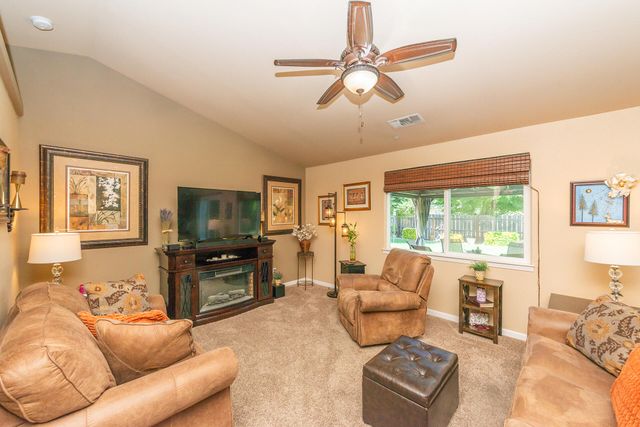 3502 Humbug Drive, Anderson, CA 96007