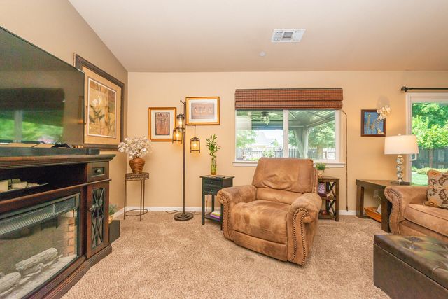 3502 Humbug Drive, Anderson, CA 96007