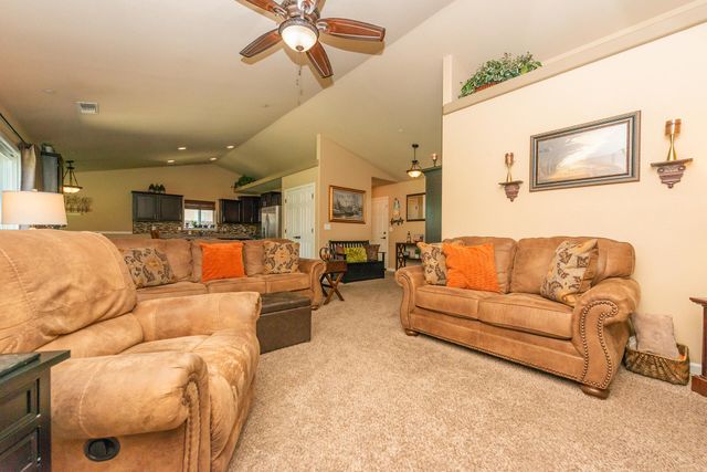 3502 Humbug Drive, Anderson, CA 96007