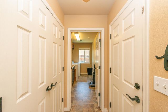 3502 Humbug Drive, Anderson, CA 96007