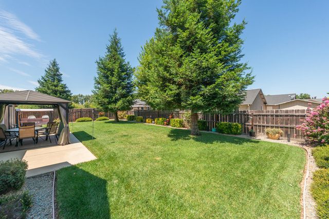 3502 Humbug Drive, Anderson, CA 96007