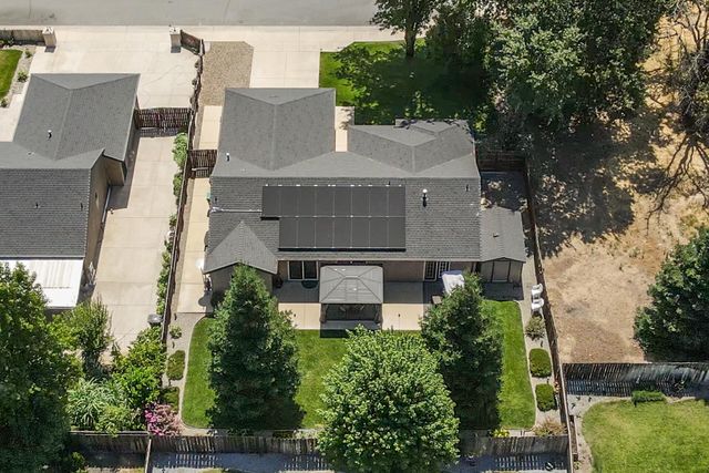 3502 Humbug Drive, Anderson, CA 96007