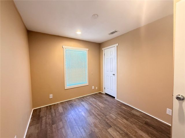 1010 Redmond St, Corpus Christi, TX 78418