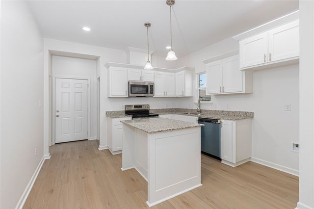 240 eLM Street, Winona, TX 75792