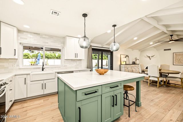 4942 E WETHERSFIELD Road, Scottsdale, AZ 85254
