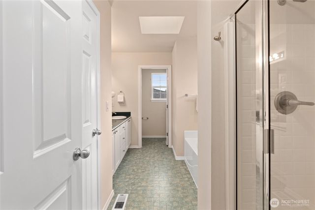 5036 NE 4th PL, Renton, WA 98059