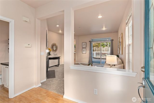 5036 NE 4th PL, Renton, WA 98059