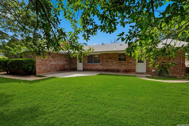 3723 Chartwell Dr, San Antonio, TX 78230