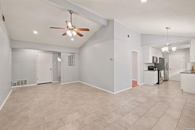 3723 Chartwell Dr, San Antonio, TX 78230