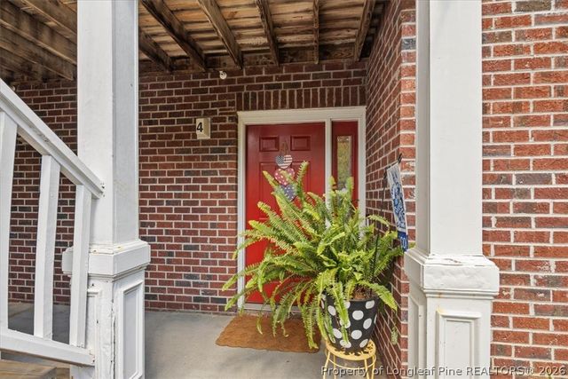 410 Bubble Creek Court 4, Fayetteville, NC 28311
