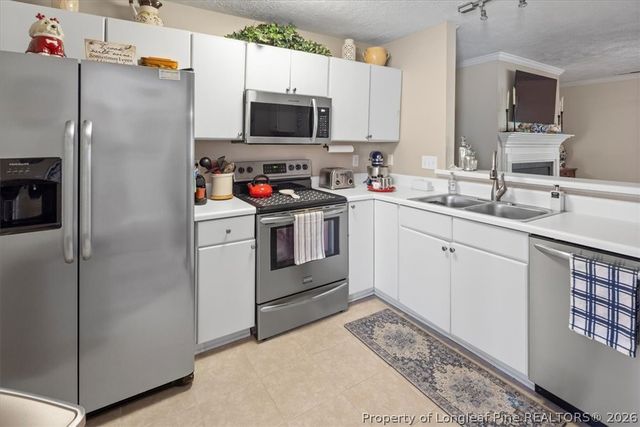 410 Bubble Creek Court 4, Fayetteville, NC 28311