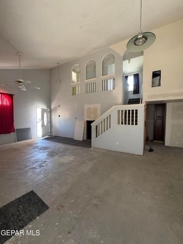 3105 TIERRA HUMEDA Drive, El Paso, TX 79938