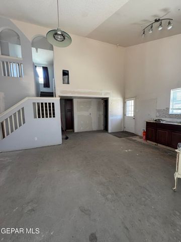 3105 TIERRA HUMEDA Drive, El Paso, TX 79938