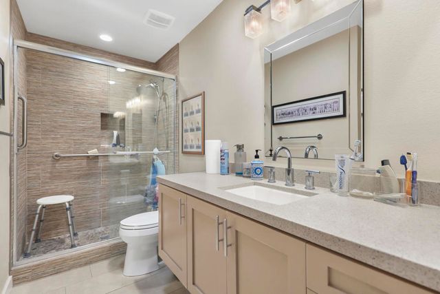 33 Haig Drive, Rancho Mirage, CA 92270