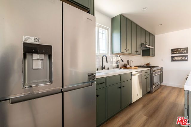 10516 Cimarron Street, Los Angeles, CA 90047