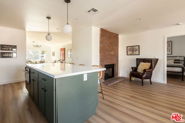 10516 Cimarron Street, Los Angeles, CA 90047