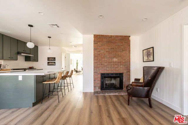 10516 Cimarron Street, Los Angeles, CA 90047