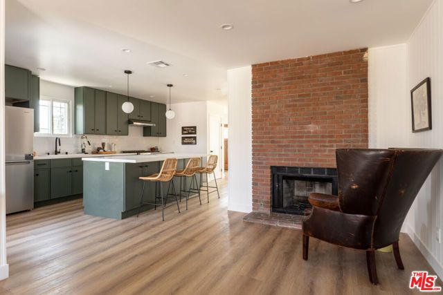 10516 Cimarron Street, Los Angeles, CA 90047