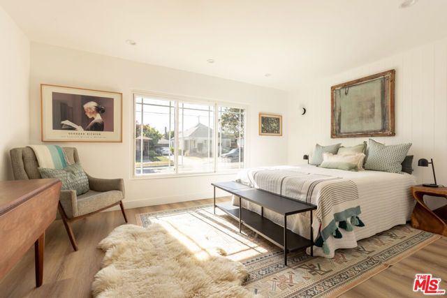 10516 Cimarron Street, Los Angeles, CA 90047