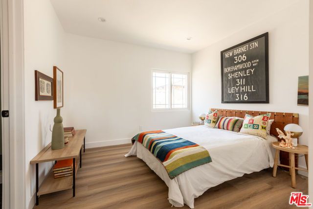 10516 Cimarron Street, Los Angeles, CA 90047