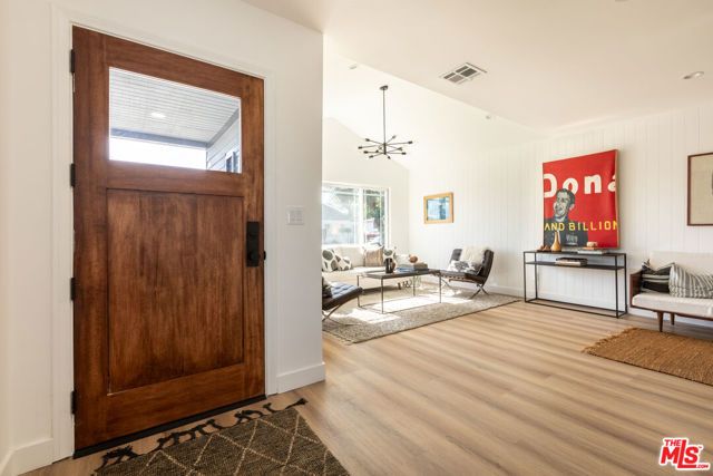 10516 Cimarron Street, Los Angeles, CA 90047