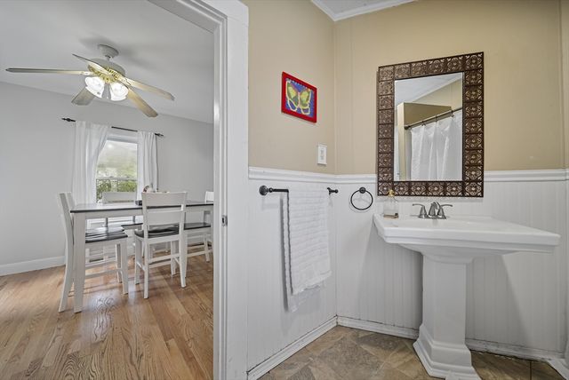 91 Oakwood Avenue, Lynn, MA 01902