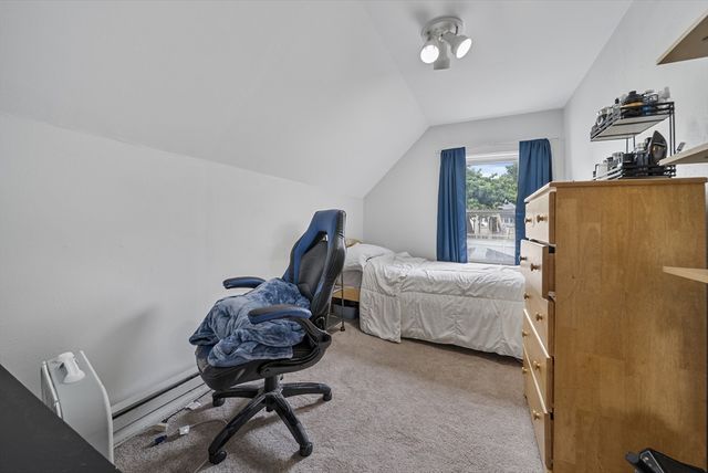 91 Oakwood Avenue, Lynn, MA 01902