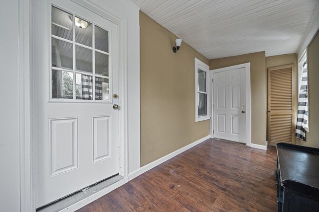 91 Oakwood Avenue, Lynn, MA 01902