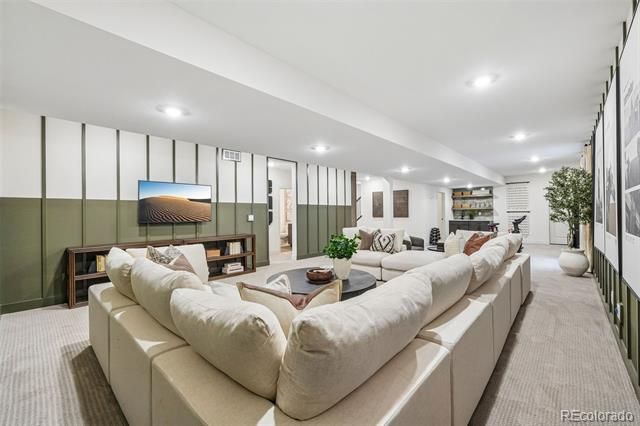 16009 Wingrider Point, Parker, CO 80134