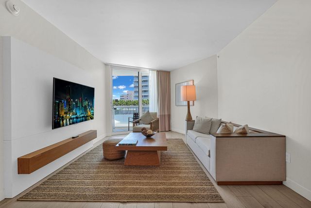 505 N Fort Lauderdale Beach Boulevard 713, Fort Lauderdale, FL 33304