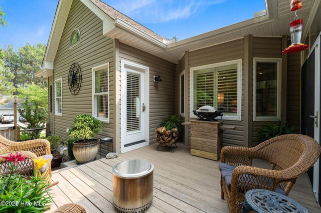 195 Devonshire Avenue, Seven Lakes, NC 27376