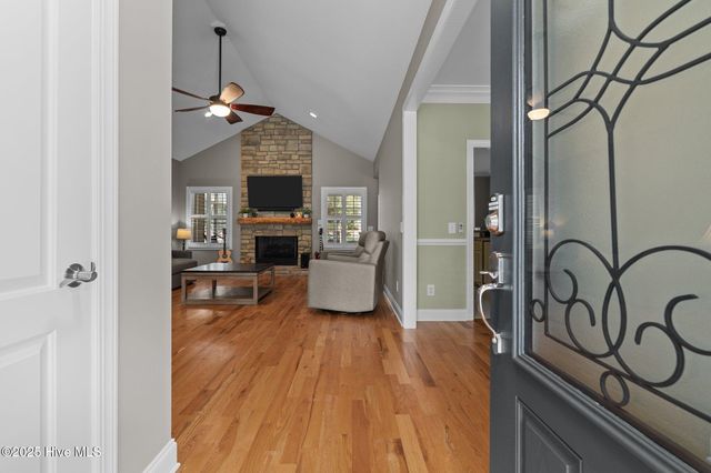 195 Devonshire Avenue, Seven Lakes, NC 27376