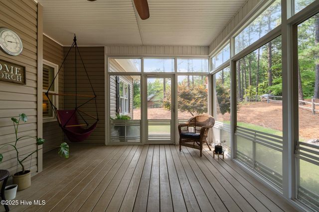 195 Devonshire Avenue, Seven Lakes, NC 27376