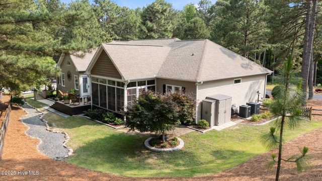 195 Devonshire Avenue, Seven Lakes, NC 27376
