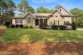 195 Devonshire Avenue, Seven Lakes, NC 27376