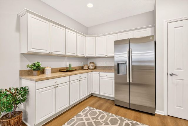 7434 Falls View Circle, Delaware, OH 43015