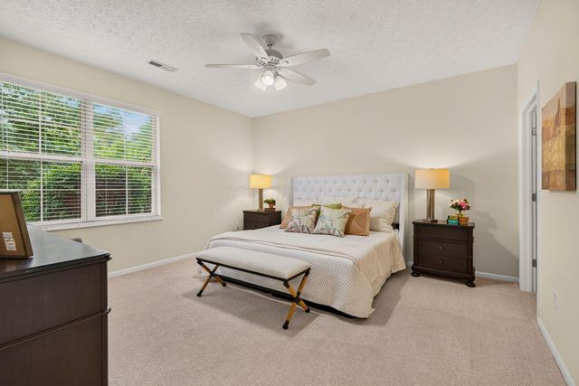 7434 Falls View Circle, Delaware, OH 43015