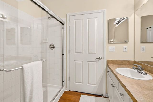 7434 Falls View Circle, Delaware, OH 43015