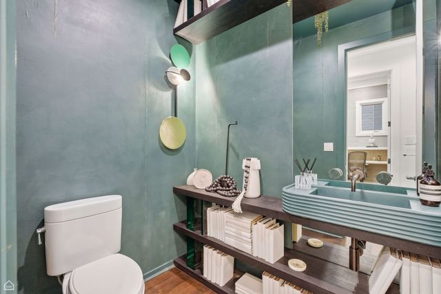 1838 N WOLCOTT Avenue, Chicago, IL 60622