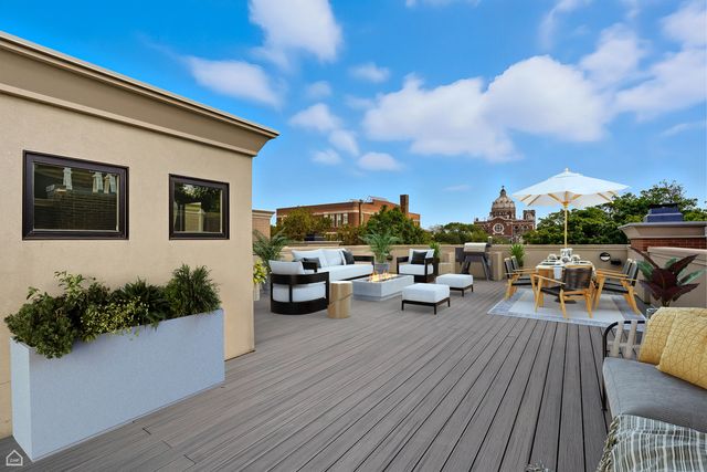 1838 N WOLCOTT Avenue, Chicago, IL 60622