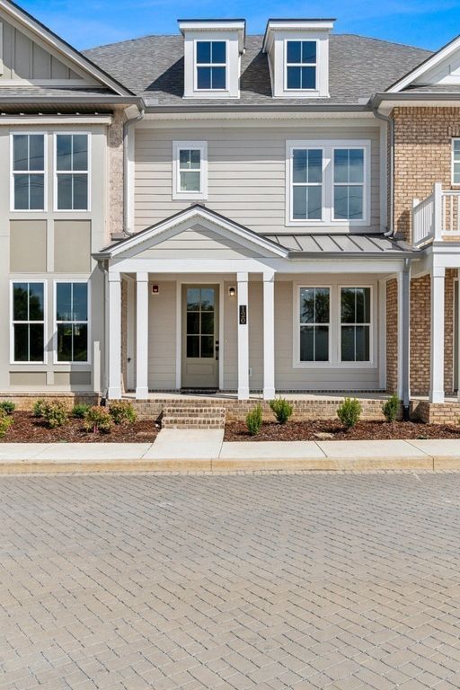 404 Perch Street, Hendersonville, TN 37075