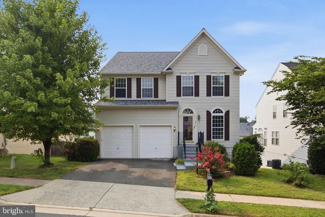 8016 TOWERING OAK WAY, Manassas, VA 20111