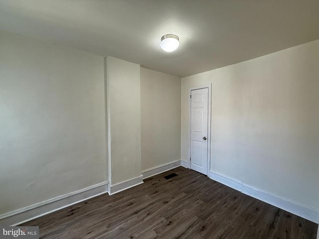 1225 LANCASTER AVE, Wilmington, DE 19805