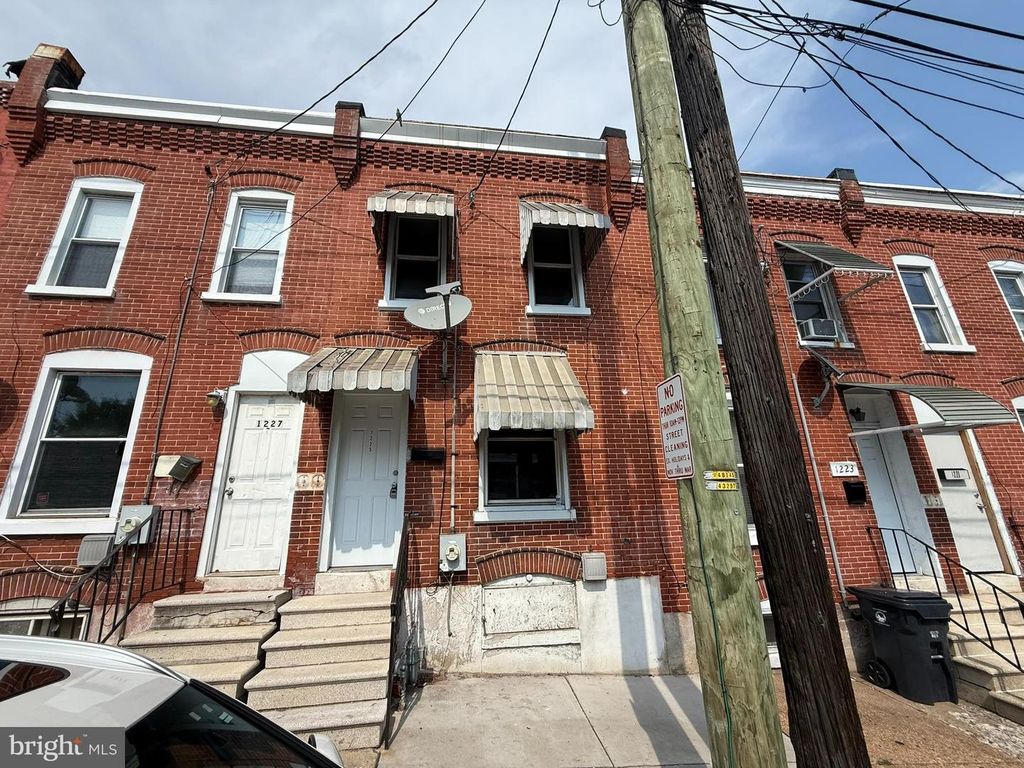 1225 LANCASTER AVE, Wilmington, DE 19805