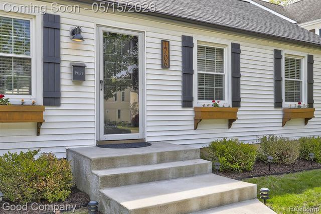 1706 N Blair Avenue, Royal Oak, MI 48067