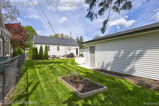 1706 N Blair Avenue, Royal Oak, MI 48067